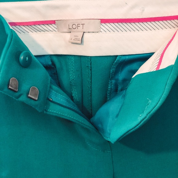 LOFT Size 4 work pants barely worn - Picture 2 of 2